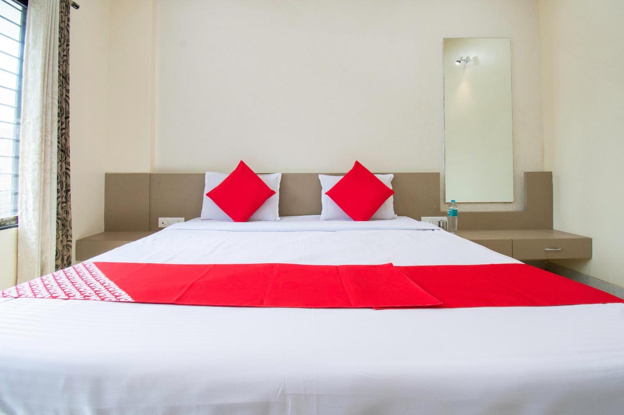 Hotel O Hari Vitthala Palace Sonai Экстерьер фото
